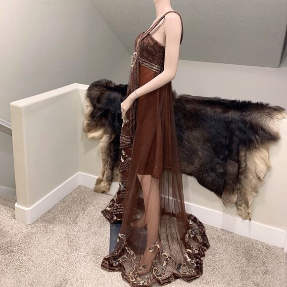 Chic Asymmetric Design, Beaded & Sequined Evening Dress - Picture 9 of 15